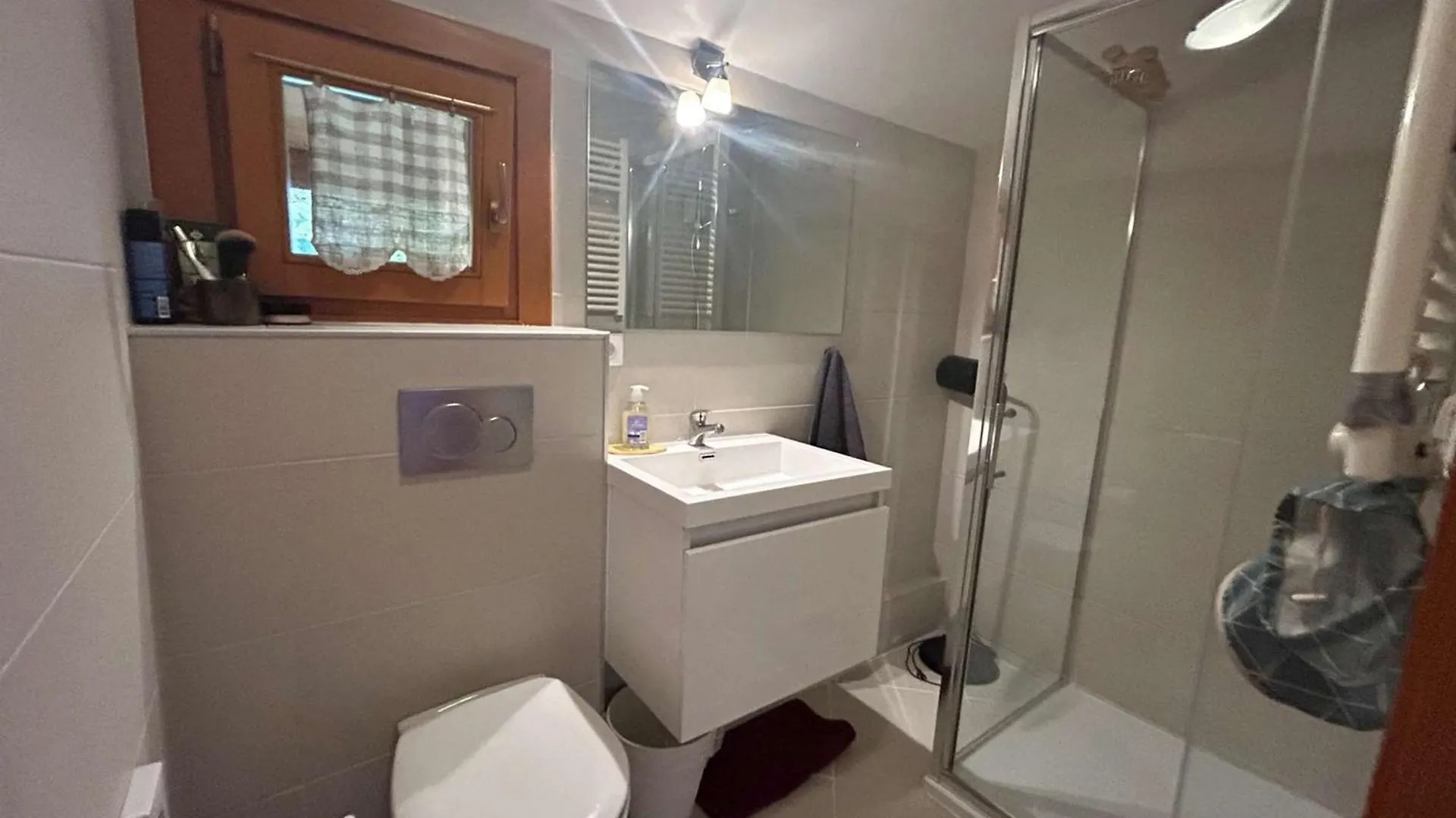 Charmant 4 Pieces Avec Balcons, Proche Meribel - Fr-1-180-640 Les Allues Apartment